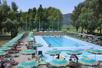Bazén v ubytovaní Residenza Pierre & Vacances Luni Mare alebo v jeho blízkosti