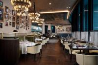 En restaurant eller et andet spisested på Presidency House Self Check-in Apartments