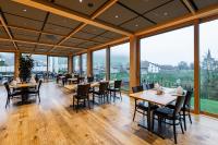 Hotel Rössli Tufertschwilにあるレストランまたは飲食店