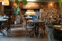 Restaurace v ubytování Old Court House Inn