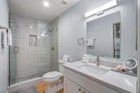 Ein Badezimmer in der Unterkunft Seascape Boardwalk Villa 277