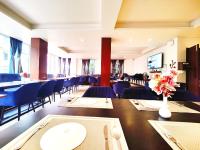 Posezení v ubytování Jo'stel Dream Glory Hotel and Bar - Near MG Marg