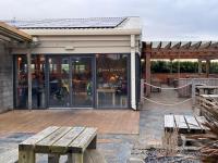 Nhà hàng/khu ăn uống khác tại Sunset Serenity