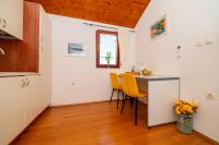 Kuchyňa alebo kuchynka v ubytovaní Apartments Vitoria