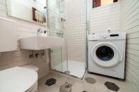 Kúpeľňa v ubytovaní Apartments Vitoria