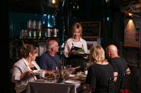 Oaspeți care stau la Westlake Pearl Suites & Spa 70 Xuan Dieu - By Pegasy Group