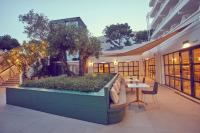 Un jardín fuera de Alua Calvia Mallorca