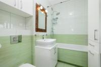 Kúpeľňa v ubytovaní Funkcjonalne i Komfortowe Apartamenty Sun Seasons 24 w Kołobrzegu by Noclegi Renters