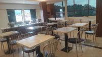 Εστιατόριο ή άλλο μέρος για φαγητό στο Hotel Hi City Inn Near ISBT