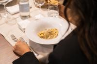 Jídlo v hotelu nebo okolí