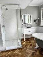 C'est La Vie Boutique Hotelにあるバスルーム