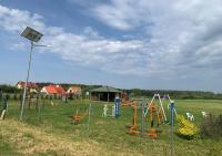 Plac zabaw dla dzieci w obiekcie Tumidaj Cottage