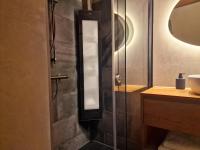 Een badkamer bij De Pingerhoeve
