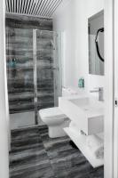 A bathroom at Hotel La Casa de Los Mosaicos