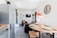 Kuchyňa alebo kuchynka v ubytovaní Appartement La Baule Pornichet Terrasse - Cuisine - Calme - Wifi - Parking Gratuit