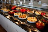 Jídlo v hotelu nebo okolí