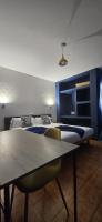 A bed or beds in a room at Hostal Baleàric