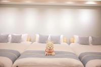 Ein Bett oder Betten in einem Zimmer der Unterkunft 森下小屋