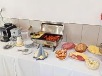 Imagen de la galería de Hotel a vinařství Sádek, en Kojetice