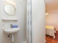 Kúpeľňa v ubytovaní Apartment La Carbonera by Interhome
