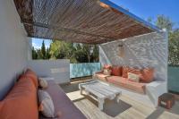 Posedenie v ubytovaní Can Cool By Eivillas