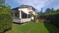 Ogród w obiekcie Villa Jasna