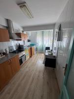 Kuchyň nebo kuchyňský kout v ubytování Lindo y acogedor Apartamento Grao Playa Gandia piso 5to sin ascensor