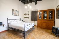 Posteľ alebo postele v izbe v ubytovaní Centralissima Maison di San Francesco, unica e accogliente!