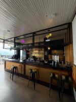 Φωτογραφία από το άλμπουμ του The Avenue σε Pakhyong