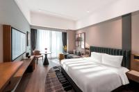 Holiday Inn Express Chengdu West Gate by IHGにあるベッド