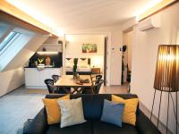 SEE & THE CITY apartmentsにあるシーティングエリア