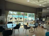 Бассейн в Pattaya Beach View Talay 6 by AEGEAN Suite Condo или поблизости