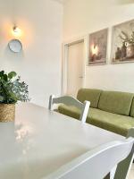 Posedenie v ubytovaní Apartments Maria Kukljica