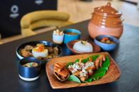 ホテルの敷地内または近くでの食事または食べ物