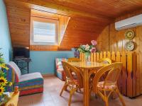 Posedenie v ubytovaní Apartment Gagarin 1 - MAF136 by Interhome
