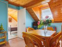 Posteľ alebo postele v izbe v ubytovaní Apartment Gagarin 1 - MAF136 by Interhome