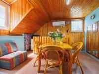 Posedenie v ubytovaní Apartment Gagarin 1 - MAF136 by Interhome