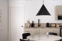 Maison Sainte-Thérèse By Maisons & coにあるキッチンまたは簡易キッチン