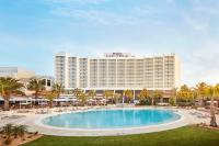 - Vistas al hotel desde el complejo en Tivoli Marina Vilamoura, en Vilamoura