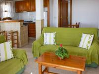 Kuchyň nebo kuchyňský kout v ubytování Casa Louise - Great Value 3 Bedroom House In Son Bou - Perfect For Families