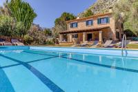Bazén v ubytovaní Tranquil Pollensa Villa Finca Plana Den Rull Set In The Beautiful Ternelles Valley Private Pool alebo v jeho blízkosti