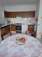 Kuchyň nebo kuchyňský kout v ubytování Helen Apartments