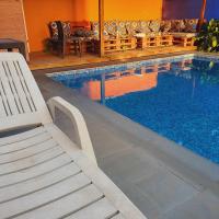 Villa Mangoの敷地内または近くにあるプール