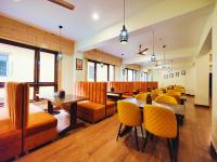 Mynd úr myndasafni af Jo'stel Winter Green, MG Marg í Gangtok