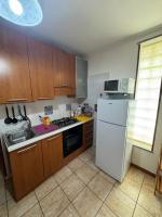 A kitchen or kitchenette at Il Vicolo Palinuro