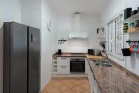 Kuchyň nebo kuchyňský kout v ubytování Villa Piscina & Jacuzzi Privado
