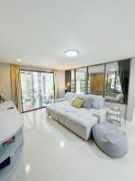 Sun and Moon Houseにあるベッド