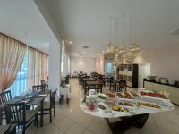 Mad på hotellet eller i nærheden