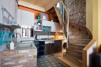 Kuchyň nebo kuchyňský kout v ubytování Enjoy Golden Horn views from Tangerine house