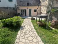 Vonkajšia záhrada v ubytovaní Dalmata Garden Split